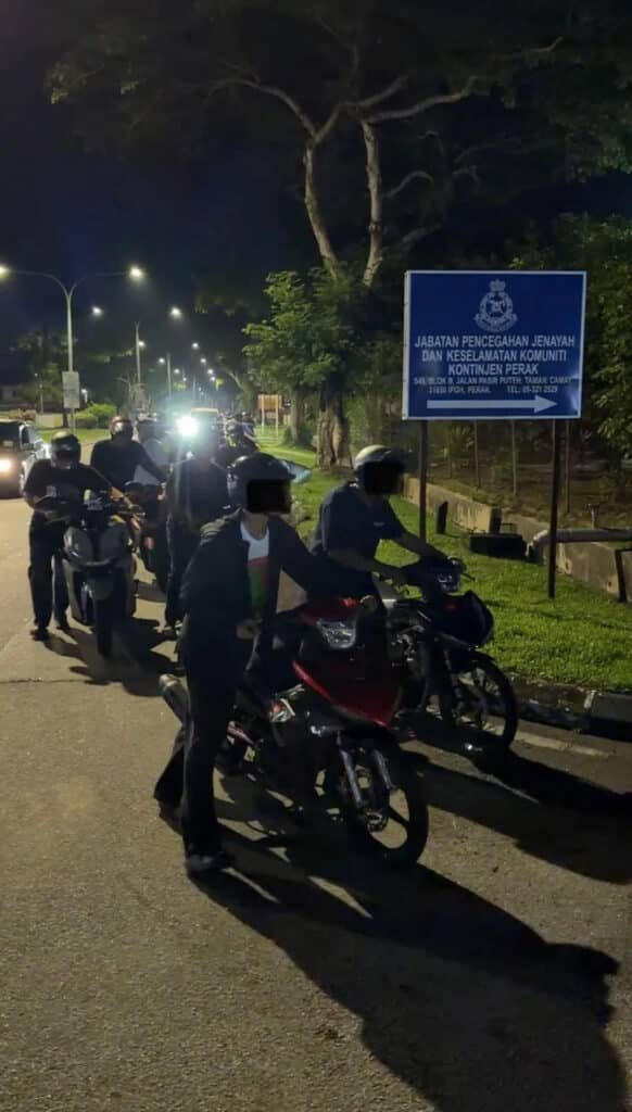 work-2.1-1-582x1024 霹雳警方联合多部门突击取缔道路乱象 197车辆受检、12人落网