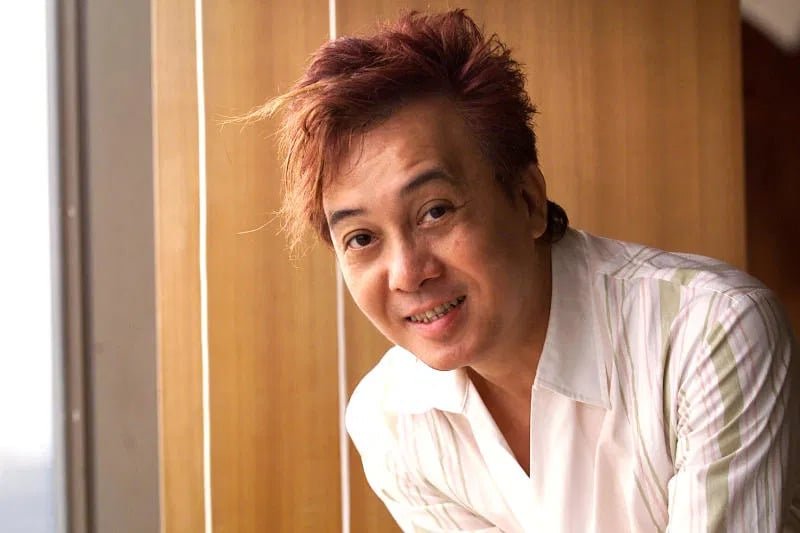 work-4.1-2 新加坡歌王凌霄离世 75岁 回顾辉煌生涯与时代影响