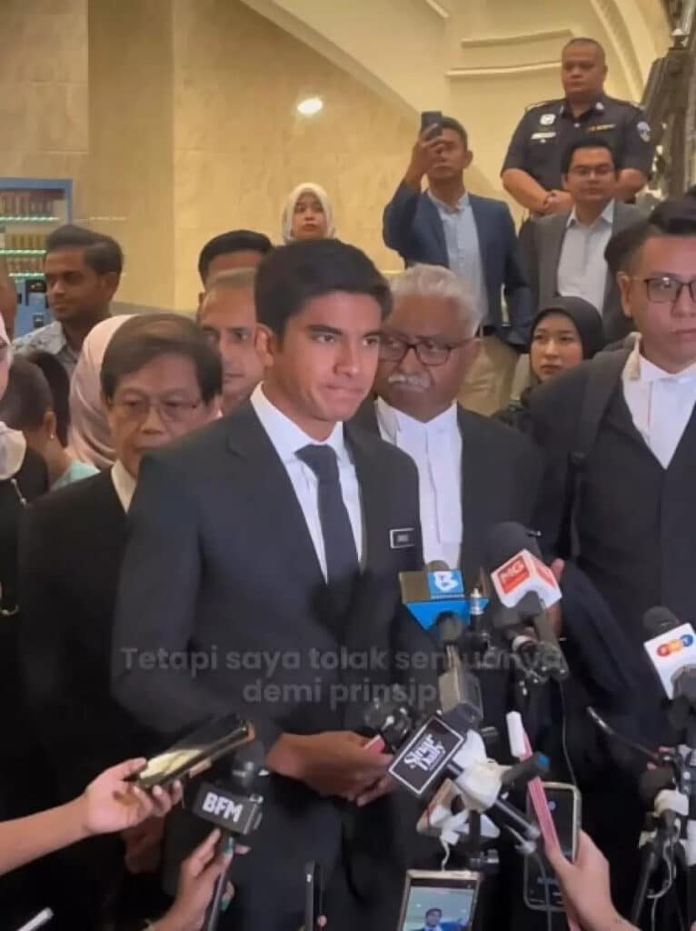 work-8.3-766x1024 《司法面前人人平等:赛沙迪面对最终上诉保持平静》