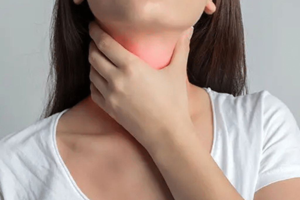 Untitled-design-40-1024x683 女子吃麻辣火锅后突发喉咙痛 郑州医院紧急抢救无效