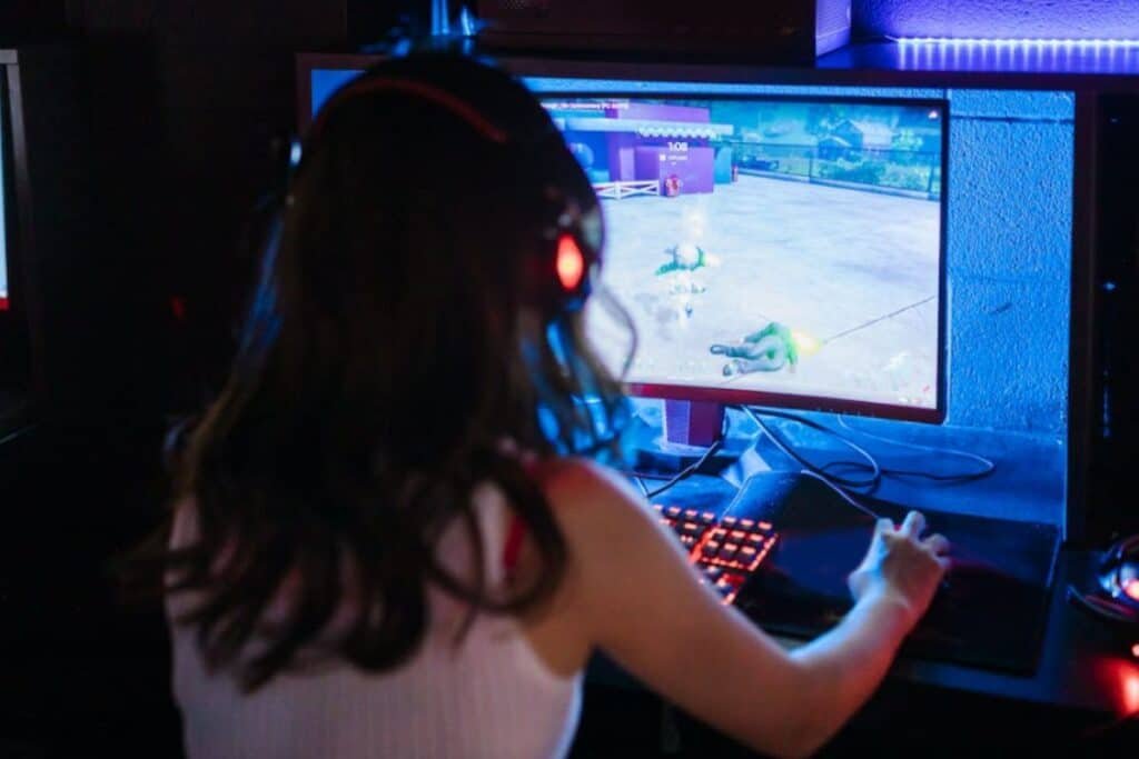 cp-58-1024x683 玩游戏也能回血?