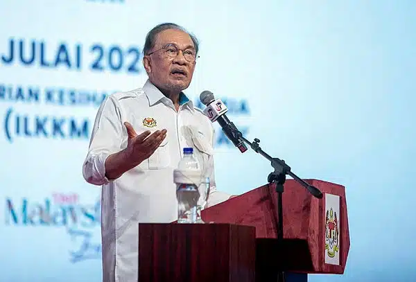 anwar-21 安华强调州选竞争留在州层面 末哈山回应:不介意辞职