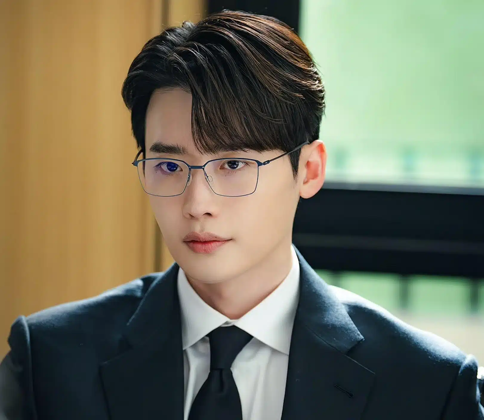 what-do-you-think-about-lee-jong-suks-acting-v0-3he71jc5dvef1 星级情侣各奔前程 IU李钟硕四年恋情落幕